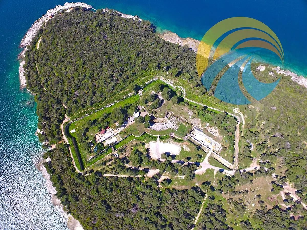 Family Friendly Apartment 946 Pula 0*,  Croatia
